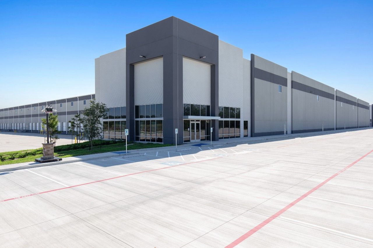 Baytown 10 Commerce Center